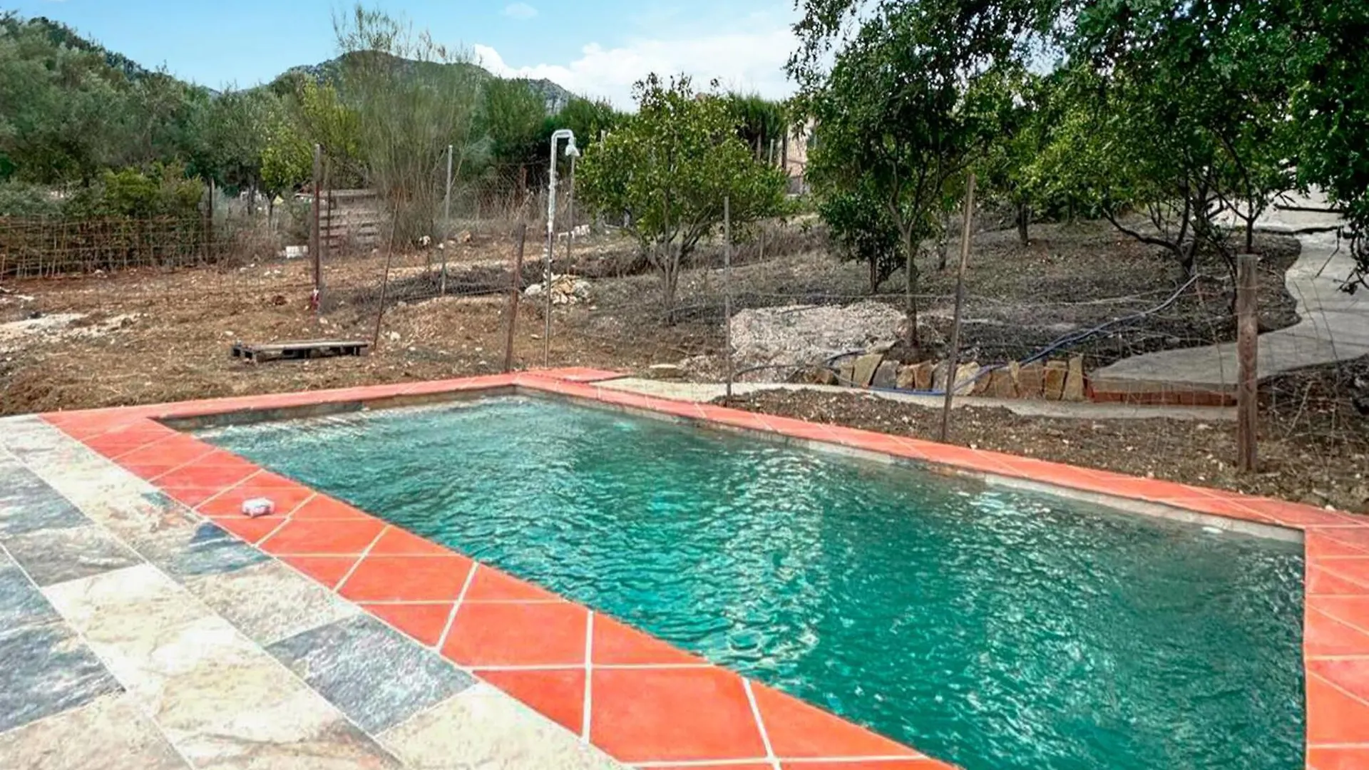 Stunning Home In Ubrique With Kitchen